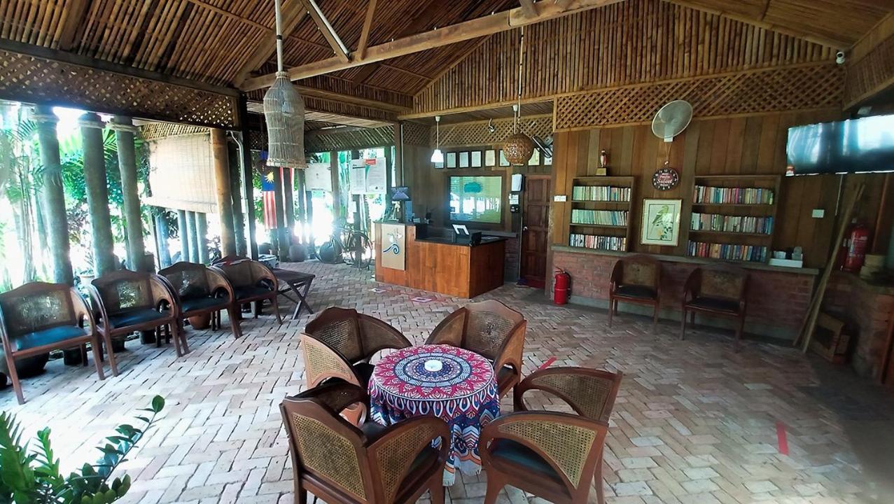 Tanjung Inn Kuantan Buitenkant foto